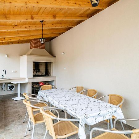 Nice Apartment In Dubrovnik With Kitchen Exteriér fotografie