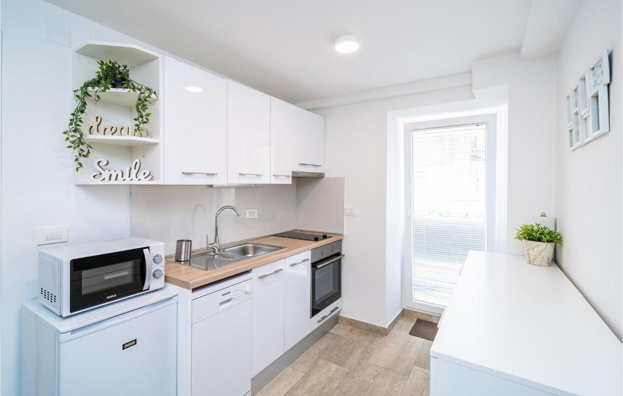 Nice Apartment In Dubrovnik With Kitchen Exteriér fotografie